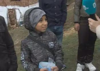 Дете дари спестяванията си от закуска на бедно семейство от Гълъбово