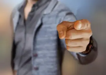 7 начина за манипулиране, които дори не забелязвате