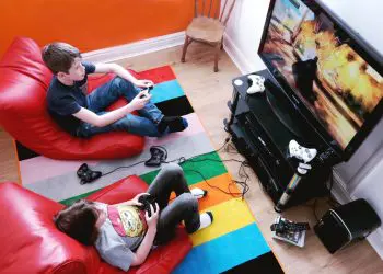 Българска компания съкрати рекламния си бюджет, за да дари пари за респиратор и предпазни средства!