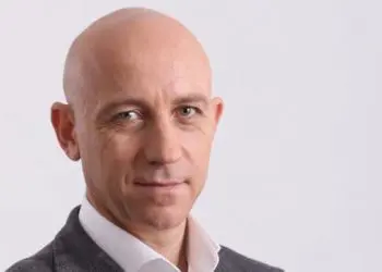 Пенчев: Добре, ще купя 20 респиратора, само за 5 от тях ще има условие