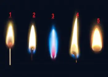 Избери пламъка, който те привлича, за да разбереш какво ще получиш в личен план скоро