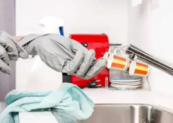 Това са най-мръсните неща в дома ни, а никой не ги чисти – ще се изумите