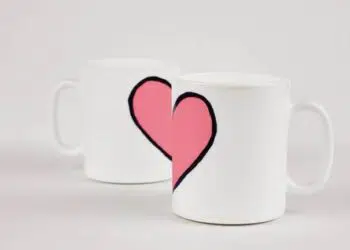 Ако сте отговорили с „да“ на тези 15 въпроса, значи сте срещнали точния човек!