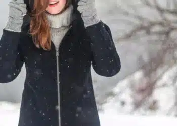 Вече не е модерно! Остарели модели якета, които е време да се приберат в гардероба!