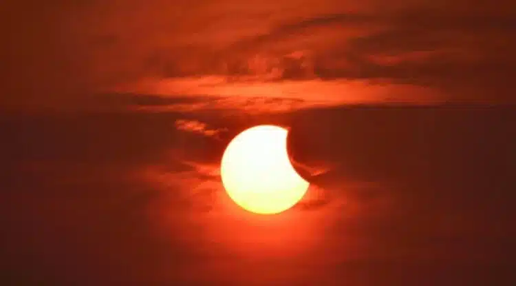 Известни са датите на лунните и слънчевите затъмнения през 2023 г