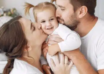 Изчислиха сумата необходима за издръжката на тричленно семейство – възлиза на 2524 лева