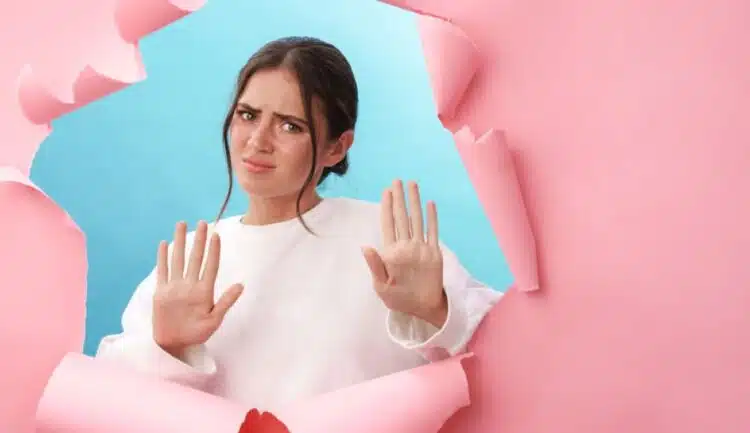 Ето защо вероятно бягате от любовта според зодията си: