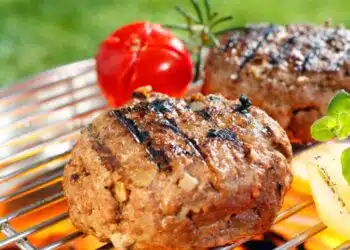 Днешната рецепта: Уникални кюфтета на скара
