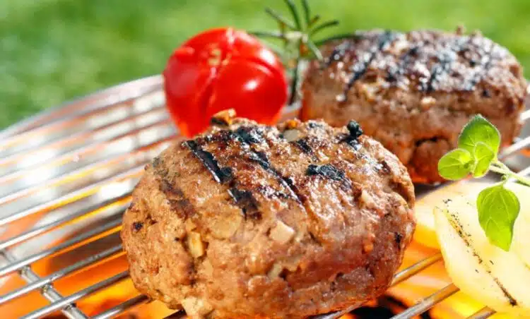 Днешната рецепта: Уникални кюфтета на скара