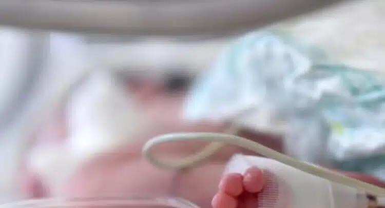 Трагедия! Бебе транспортирано със „Спартан“ почина, родителите обвиняват медиците!