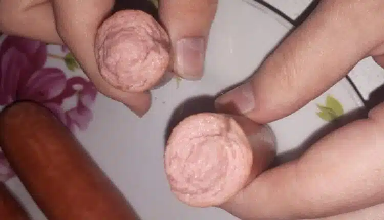 С прост тест у дома разбираме дали в кренвиршите има наистина месо: