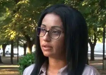 Покъртително! Вече цяла година в съда не влиза дело за жена, която е била малтретирана, отвлечена, бита от бащата на двете си деца!