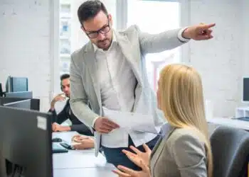 Забравете ги: Заради тези 6 фрази могат да ви уволнят незабавно