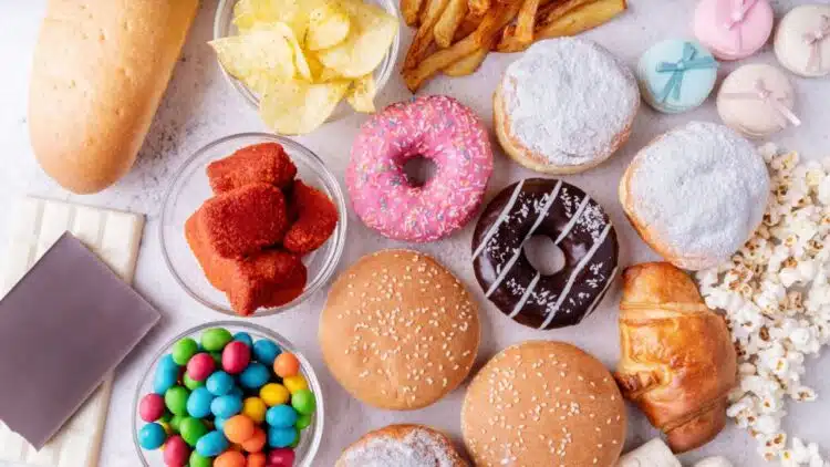 Лекар назова храни, които провокират възпаление, спри да ги ядеш