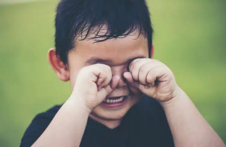 Хиляди родители съжаляват за тези 6 грешки: бележка за много семейства