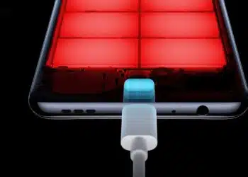 Как да заредите смартфона си възможно най-бързо: 6 тайни