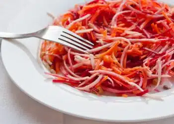 Колко полезни са морковите и цвеклото? Много, но има важно предупреждение!