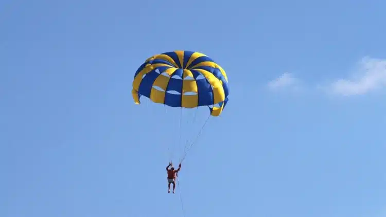Разкриха множество нередности при разследването на инцидента с парашутисти