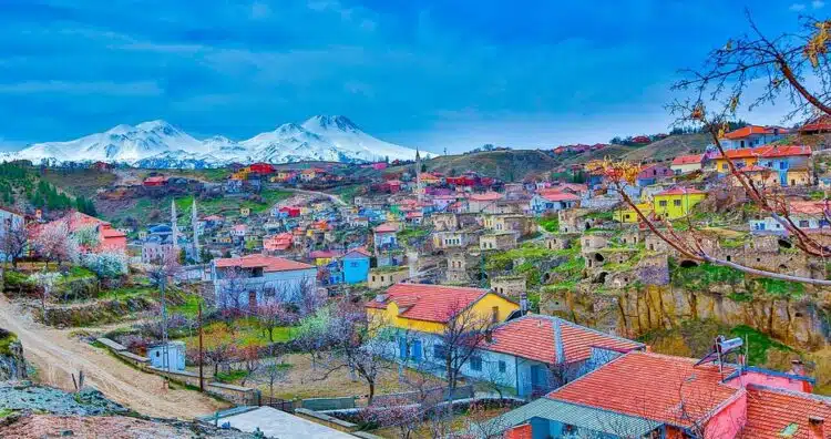 Българи се парят от нова измама за туристи в съседна Турция!