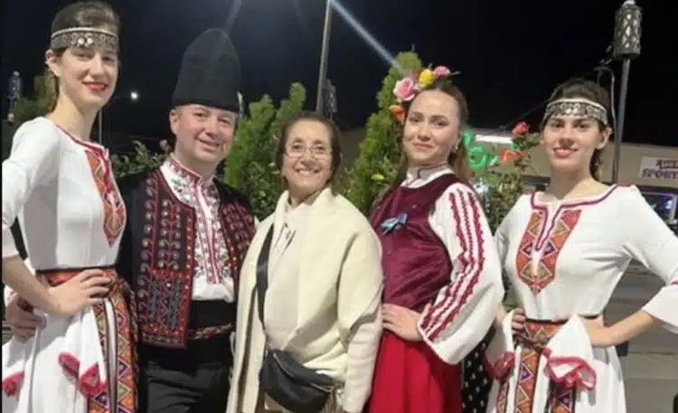 Българи в Чикаго даряват 3000 долара на родни читалища в Северозападна България